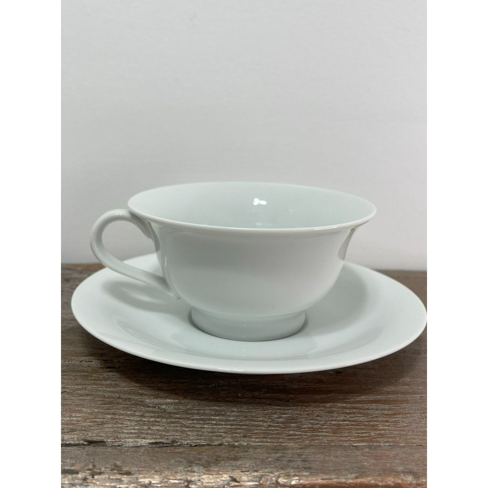 Pottery Barn P.B. White Porcelain Coffee Cup & Saucer Oven and Dishwasher Safe - Picture 3 of 8